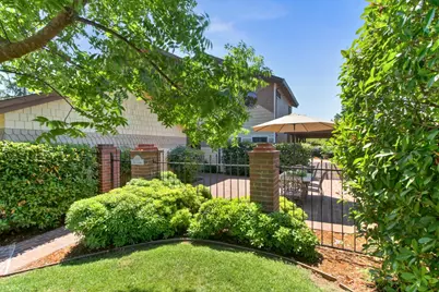 7916 Laurelridge Court, Fair Oaks, CA 95628 - Photo 48