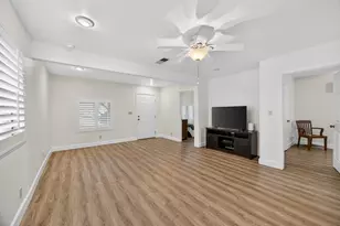 8099 Shasta Ave, Elk Grove, CA 95758 - Photo 10