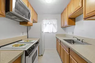 1712 Fremont Ct, Davis, CA 95618 - Photo 10