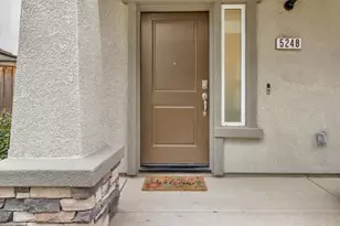 5248 Cumberland Dr, Roseville, CA 95747 - Photo 2