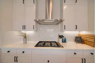 2150 Mulholland Drive, Lathrop, CA 95330 - Photo 24