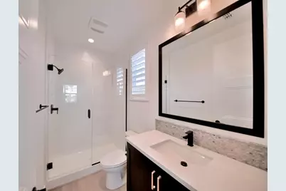 2150 Mulholland Drive, Lathrop, CA 95330 - Photo 18