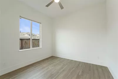 1824 Azalea Street, Lodi, CA 95242 - Photo 16