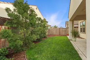 1824 Azalea St, Lodi, CA 95242 - Photo 24