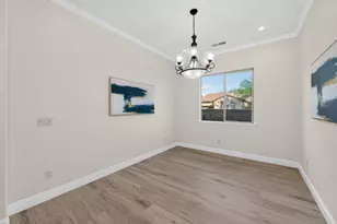 1563 E Via Mirasol Ln, Fresno, CA 93730 - Photo 26