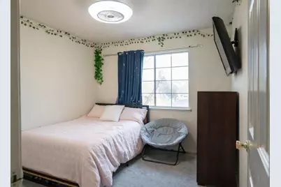 913 Jayhawk Way, Modesto, CA 95358 - Photo 12