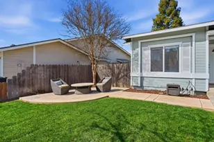 147 Ivy Ave, Patterson, CA 95363 - Photo 4