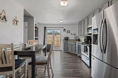 2165 Sharon Way, Modesto, CA 95350 - Photo 8