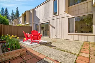 130 Hartnell Pl, Sacramento, CA 95825 - Photo 14