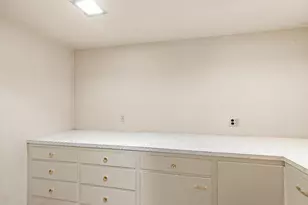 309 Northwood Dr, Modesto, CA 95350 - Photo 42