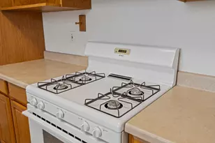 325 Church Ave, Oakdale, CA 95361 - Photo 24