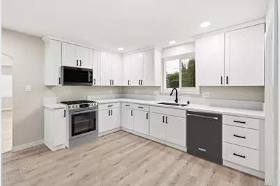 415 Curran Avenue, Sacramento, CA 95833 - Photo 8