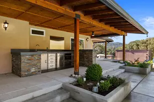 7101 Amoloc Ln, Lotus, CA 95651 - Photo 10