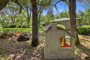 24912 Connie Ct, Auburn, CA 95602 - Photo 38