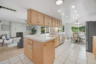 8524 Annette Engel Way, Fair Oaks, CA 95628 - Photo 14