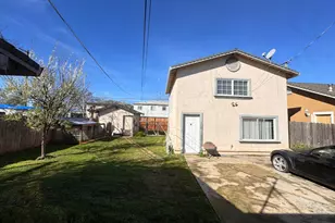 2275 Boxwood St, Sacramento, CA 95815 - Photo 22