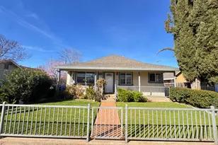 2275 Boxwood St, Sacramento, CA 95815 - Photo 26