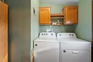 22848 Elk Trail E, Redding, CA 96003 - Photo 28