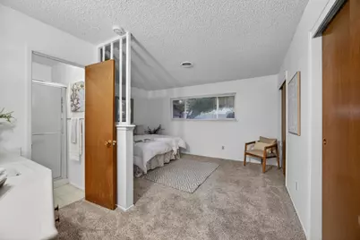 9723 Parktree Way, Elk Grove, CA 95624 - Photo 22