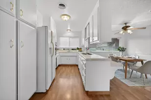 9723 Parktree Way, Elk Grove, CA 95624 - Photo 8