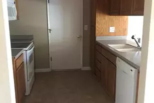 2504 Burlington Pl, Stockton, CA 95209 - Photo 4