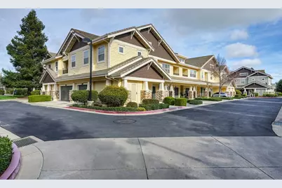 9567 Coney Island Cir, Elk Grove, CA 95758 - Photo 14