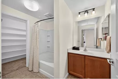 9567 Coney Island Cir, Elk Grove, CA 95758 - Photo 10