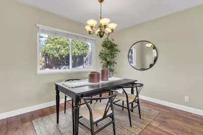 4970 Hillhurst Drive, Fair Oaks, CA 95628 - Photo 8