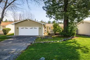 11195 Ringtail Rd, Penn Valley, CA 95946 - Photo 2