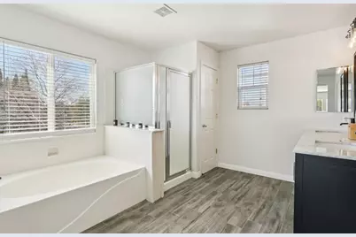 5900 McLean Drive, Elk Grove, CA 95757 - Photo 24