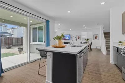 17516 Gemini Court, Lathrop, CA 95330 - Photo 16