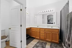 130 Groth Cir, Sacramento, CA 95834 - Photo 18