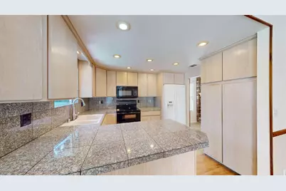 1142 Mammoth Drive, Manteca, CA 95337 - Photo 6