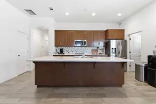 1104 Basalt Dr, Los Banos, CA 93635 - Photo 12