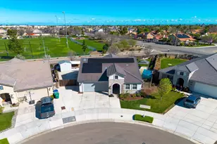 1104 Basalt Dr, Los Banos, CA 93635 - Photo 34