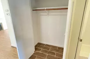 2325 Glen Ellen Cir, Sacramento, CA 95822 - Photo 32