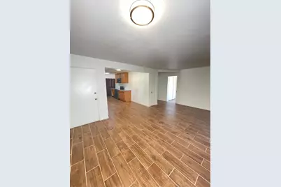 2325 Glen Ellen Circle, Sacramento, CA 95822 - Photo 12