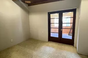 2325 Glen Ellen Cir, Sacramento, CA 95822 - Photo 28