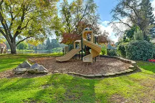 8187 N Lake Cir, Granite Bay, CA 95746 - Photo 10