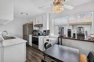 9 La Pera Ct, Sacramento, CA 95823 - Photo 10