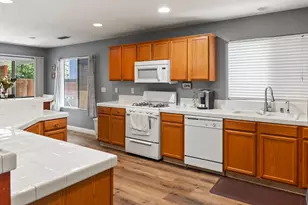 1132 Marsh Wren Ct, Patterson, CA 95363 - Photo 4