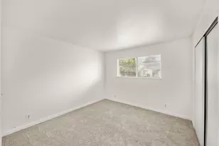 81 Brentford Cir, Sacramento, CA 95823 - Photo 18