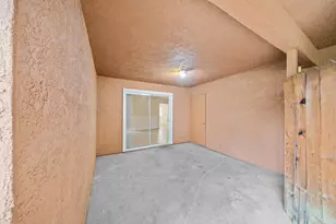 81 Brentford Cir, Sacramento, CA 95823 - Photo 20