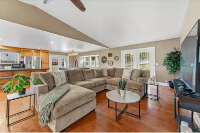 11845 Goldfinch Court, Penn Valley, CA 95946 - Photo 16