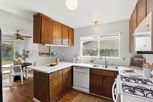 2701 Dorine Way, Sacramento, CA 95833 - Photo 12