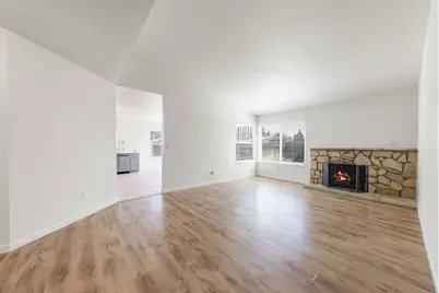 9464 Roseport Way, Sacramento, CA 95826 - Photo 6