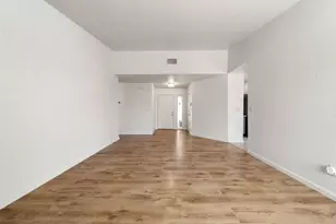 9464 Roseport Way, Sacramento, CA 95826 - Photo 28