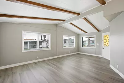 139 Davis Avenue, Sacramento, CA 95823 - Photo 8