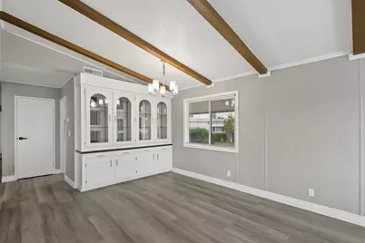 139 Davis Avenue, Sacramento, CA 95823 - Photo 12