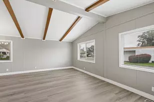 139 Davis Ave, Sacramento, CA 95823 - Photo 6